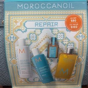 Moroccanoil Gift Set